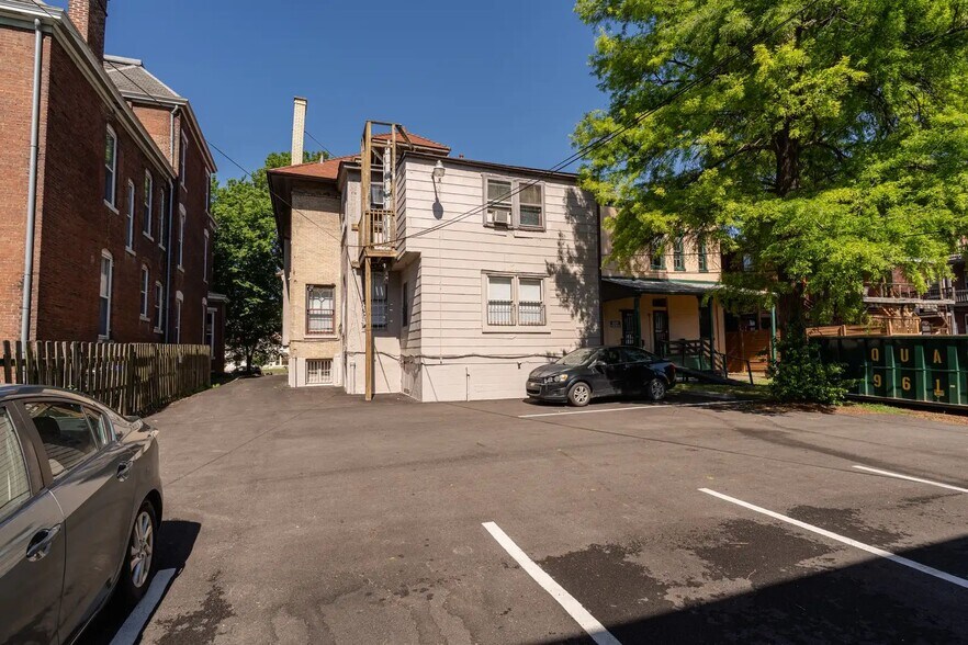 More Photos Of 1229 S 4th St, Louisville Apartments For Sale