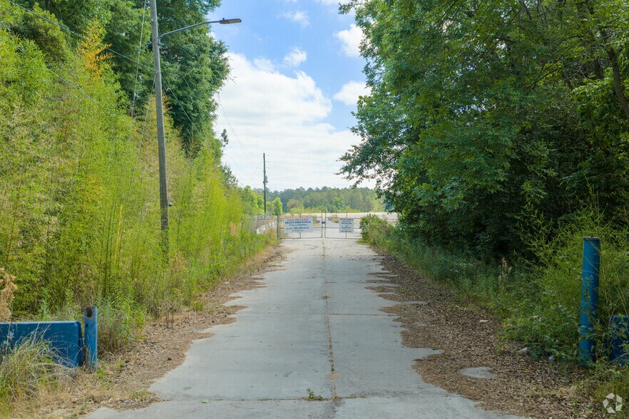 More Photos Of 220 Cargill Road Connector, Macon Land For Sale