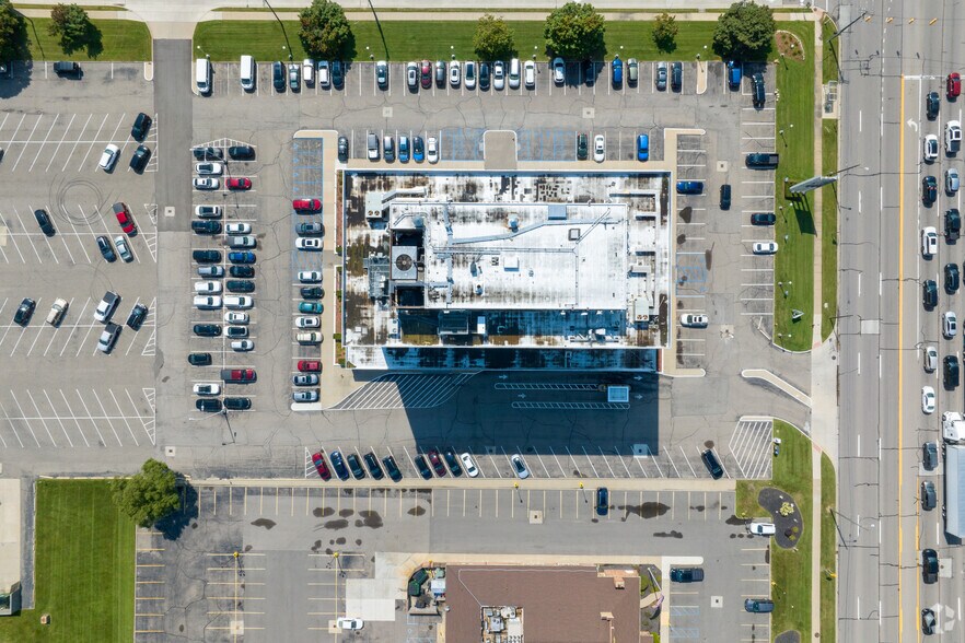 More Photos Of 30500 Van Dyke Ave, Warren Office For Lease