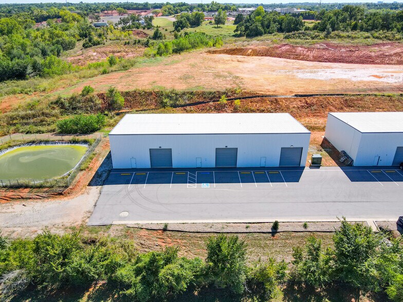 Primary Photo Of 5700 N Bryant, Oklahoma City Warehouse For Sale