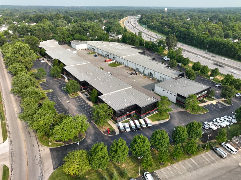 More Photos Of 921 Eastwind Dr, Westerville Unknown For Lease