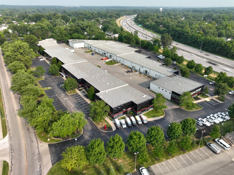 Primary Photo Of 929 Eastwind Dr, Westerville Light Distribution For Lease