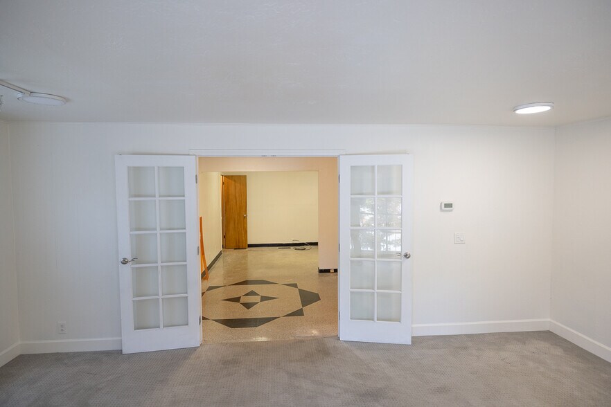More Photos Of 4918 Sonoma Hwy, Santa Rosa Office For Lease