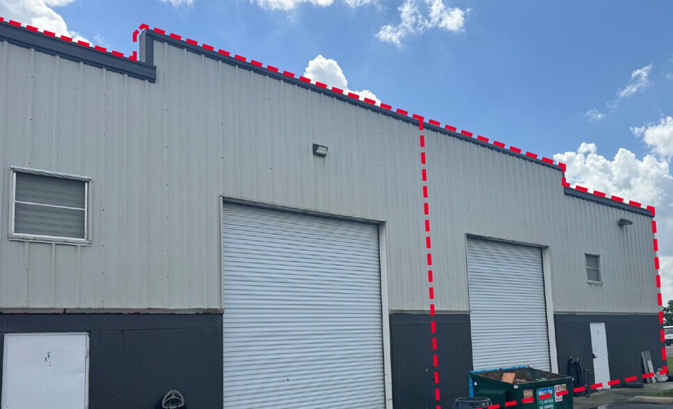 More Photos Of 7397 Commercial Cir, Fort Pierce Warehouse For Lease