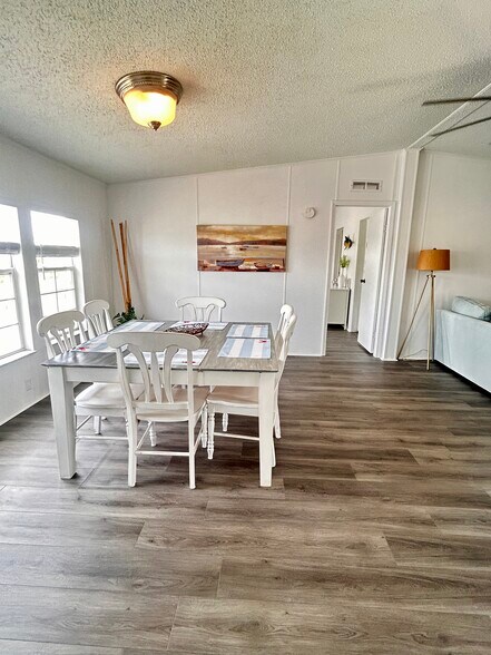 More Photos Of 6501 Boatyard Dr, Hudson Specialty For Sale