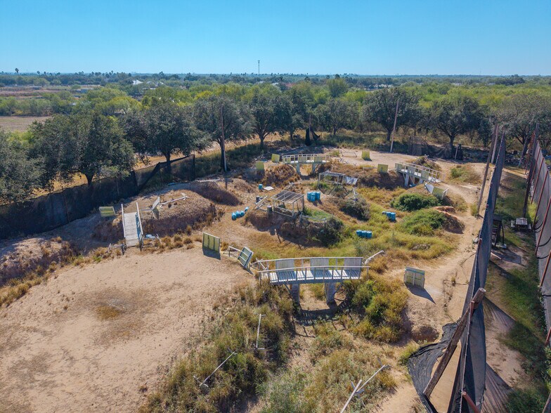 More Photos Of 5605 Texas Highway 107, Mission Sports And Entertainment For Sale