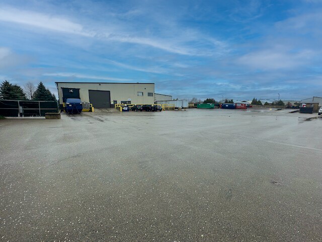 More Photos Of 4197 Reardon Rd, De Forest Warehouse For Sale