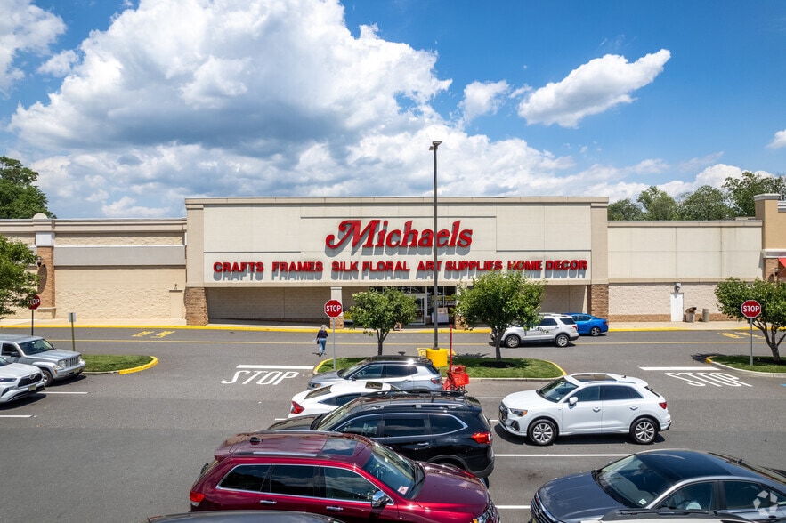 More Photos Of 4345 Highway 9, Freehold General Retail For Lease