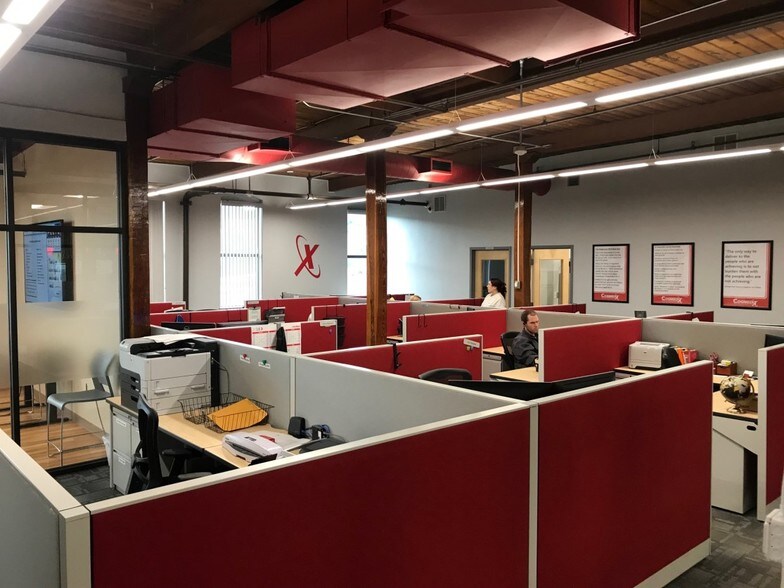 More Photos Of 17 Briden St, Worcester Manufacturing For Lease