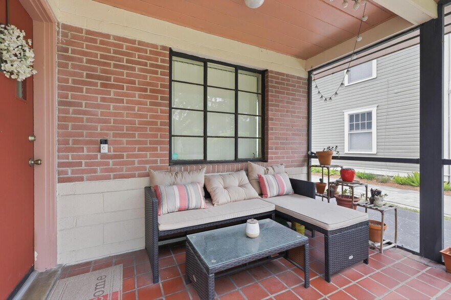 More Photos Of 642 Harwood St, Orlando Apartments For Sale