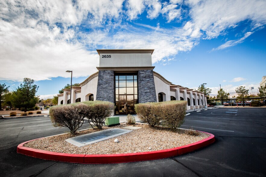 More Photos Of 2635 Box Canyon Dr, Las Vegas Medical For Sale