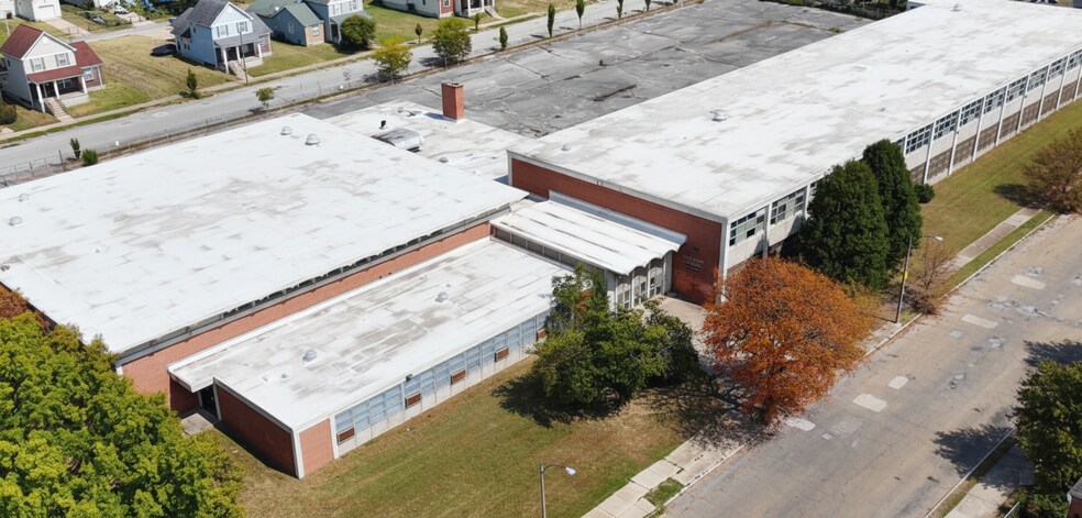 Primary Photo Of 3923-3955 Saint Ferdinand Ave, Saint Louis Schools For Sale