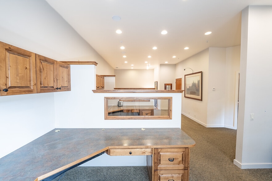More Photos Of 360 East Avenue North, Ketchum Storefront Retail Office For Sale