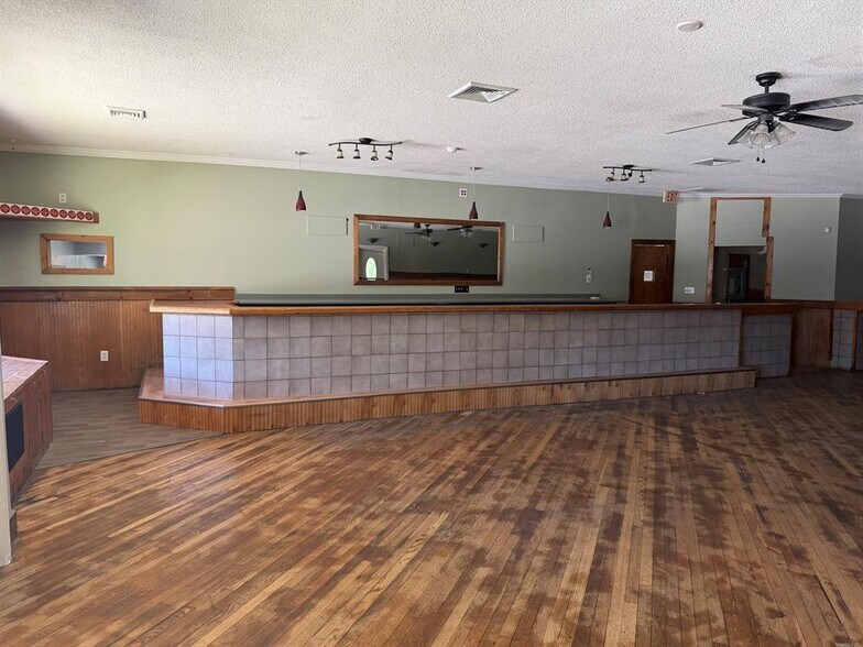 More Photos Of 169 Slater Ave, Griswold General Retail For Sale