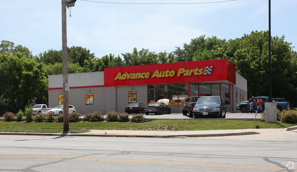 Primary Photo Of 4401 E Truman Rd, Kansas City Freestanding For Sale