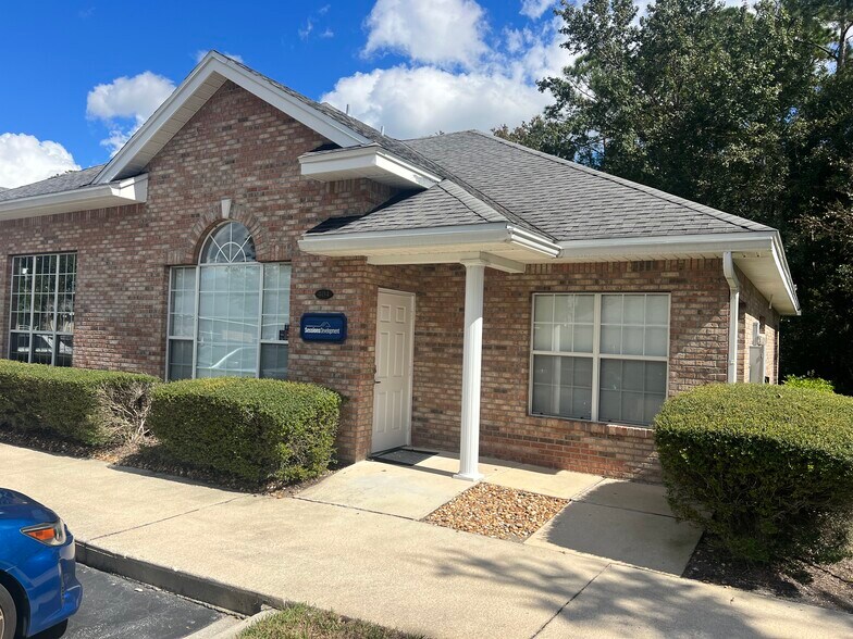 More Photos Of 4745 Sutton Park Ct S, Jacksonville Office For Lease