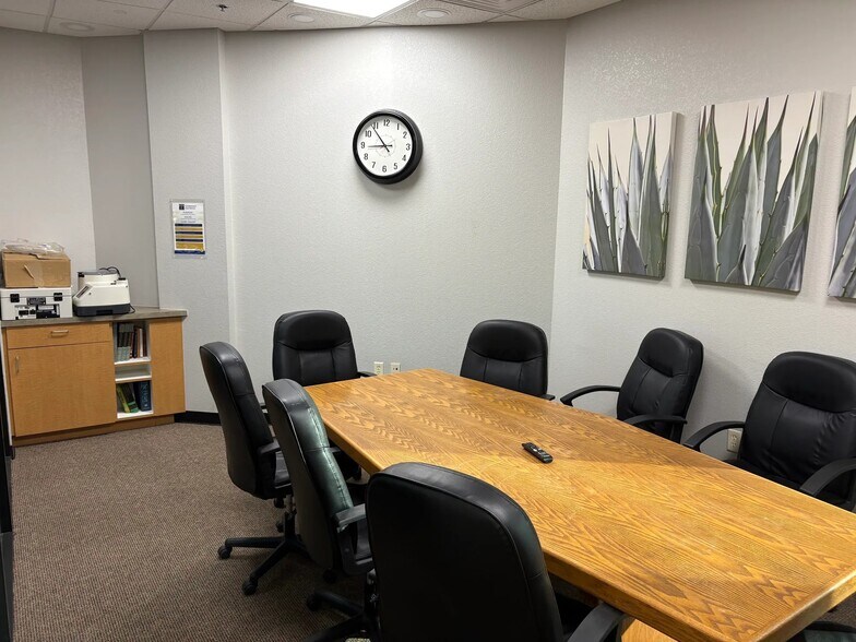 More Photos Of 5801 S McClintock Dr, Tempe Office For Lease