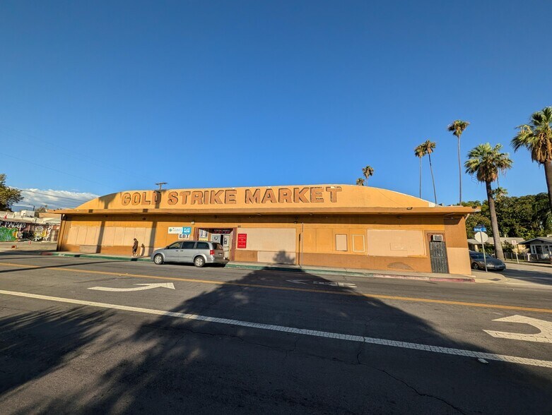 More Photos Of 410 N Park Ave, Pomona Convenience Store For Sale