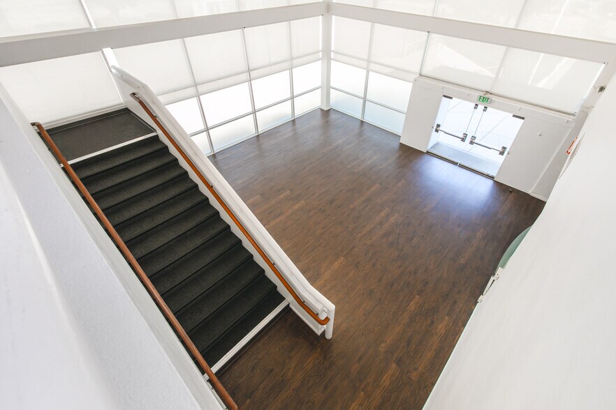 More Photos Of 1151 W 5th St, Azusa Medical For Sale