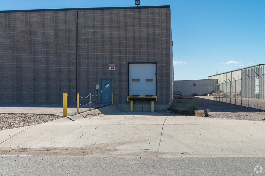 More Photos Of 13331-13333 E 37th Ave, Denver Warehouse For Lease