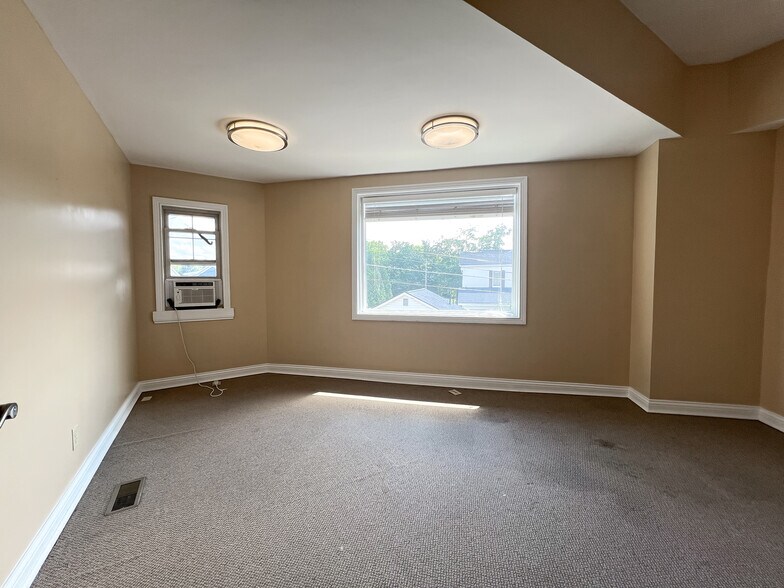 More Photos Of 420 W Loveland Ave, Loveland Office Residential For Sale