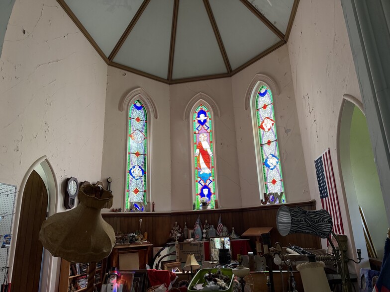 More Photos Of 103 Spring St, Dexter Religious Facility For Sale