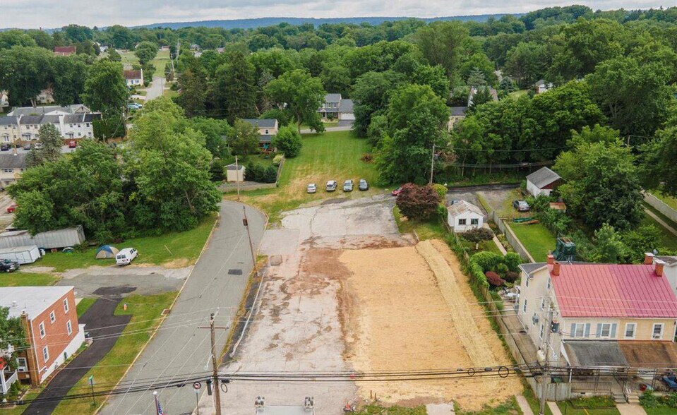 More Photos Of 800 W Bridge St, Phoenixville Land For Sale