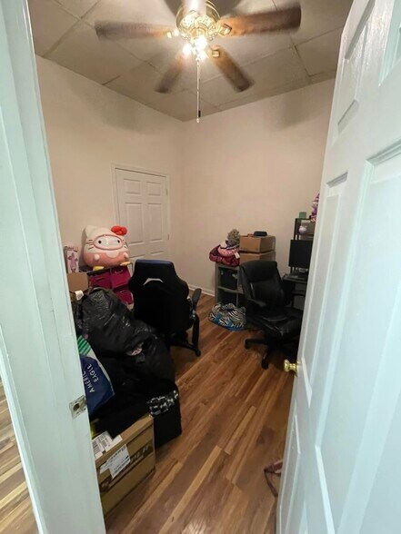 More Photos Of 128 S Market St, Frederick Apartments For Sale