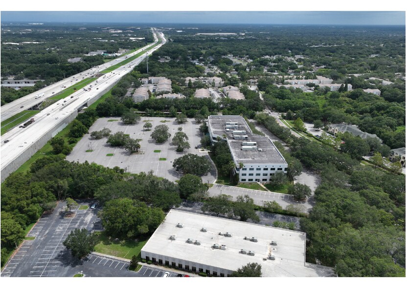More Photos Of 636 Grand Regency Blvd, Brandon Office For Sale