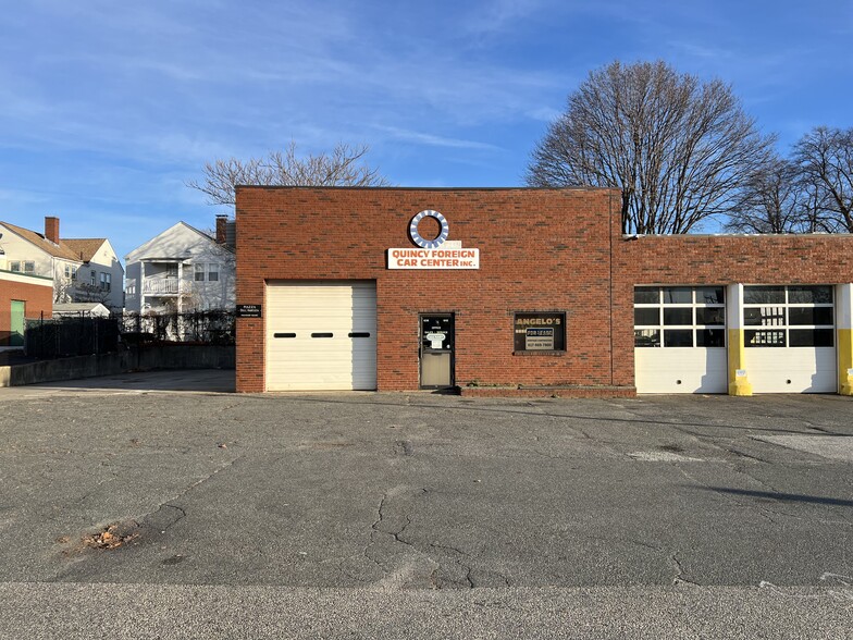 Primary Photo Of 638-642 Washington St, Quincy Auto Repair For Lease