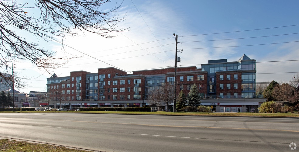 More Photos Of 7388-7398 Yonge St, Vaughan Apartments For Lease