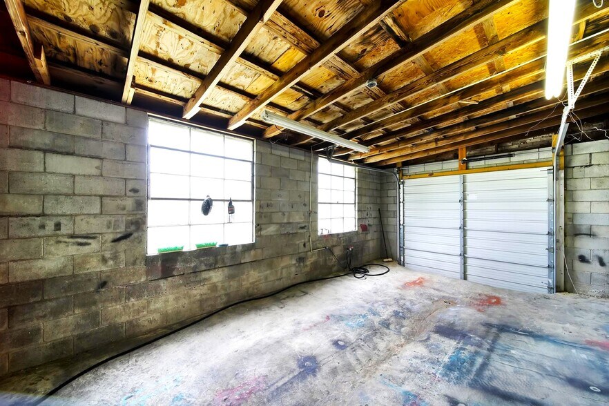 More Photos Of 4410 Flat Creek Rd, Heath Springs Flex For Sale