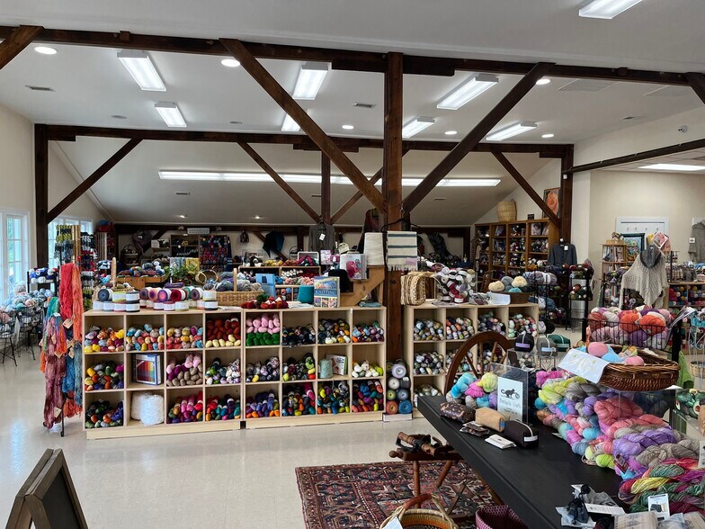 More Photos Of 2728 Augustine Herman Hwy, Chesapeake City Freestanding For Sale