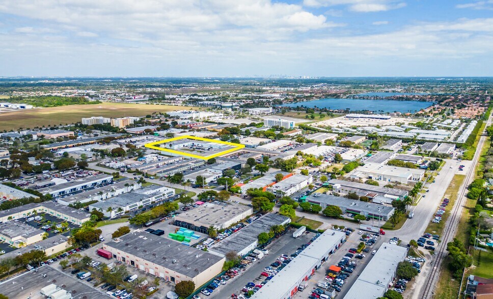 More Photos Of 14000-14048 SW 140th St, Miami Warehouse For Lease