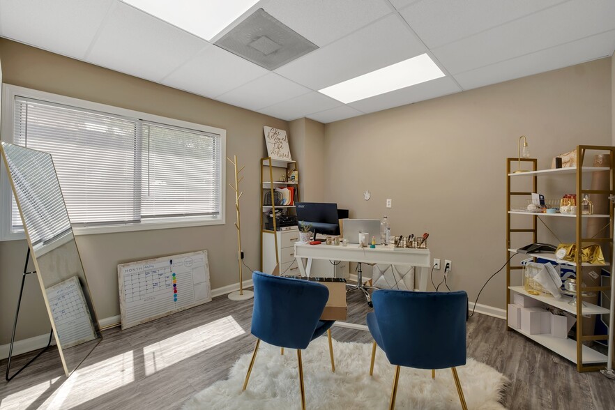 More Photos Of 1754-1762 Thomasville Rd, Tallahassee Office For Lease