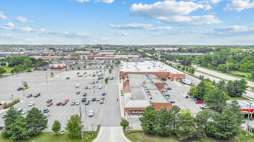 More Photos Of 43455-43825 W Oaks Dr, Novi Unknown For Lease