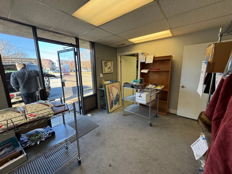 More Photos Of 3007-3023 S West Temple, Salt Lake City Light Manufacturing For Sale