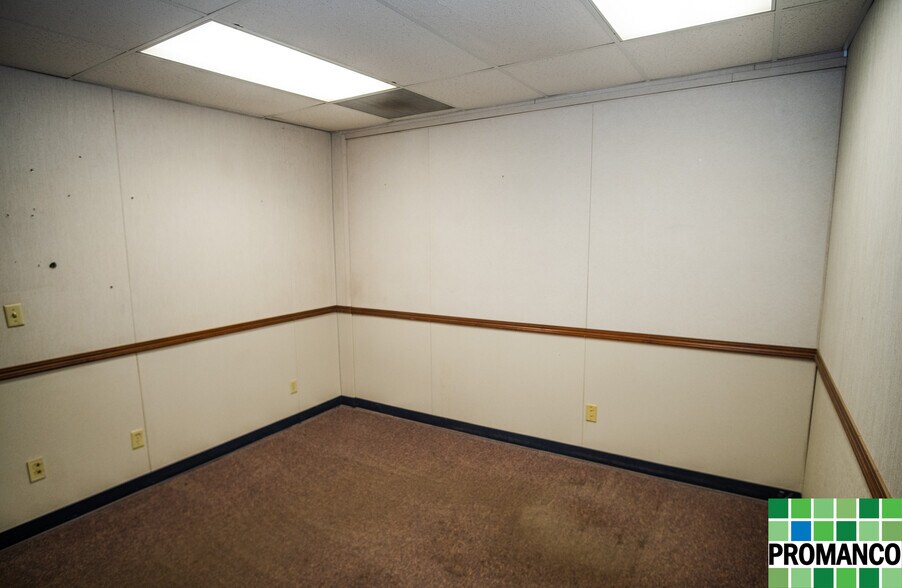 More Photos Of 223 2nd St, Marietta Storefront Retail Office For Lease