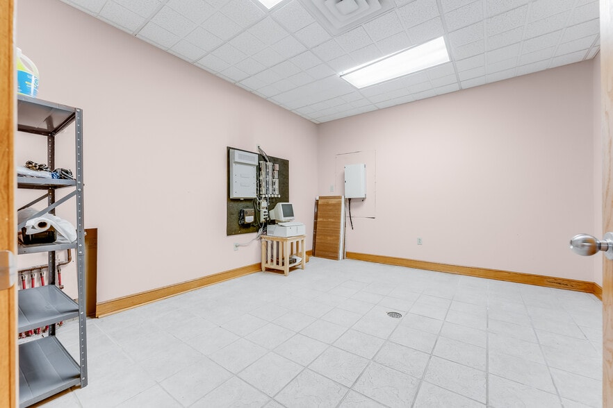 More Photos Of 55 Pleasants Industrial Park, Waverly Warehouse For Sale