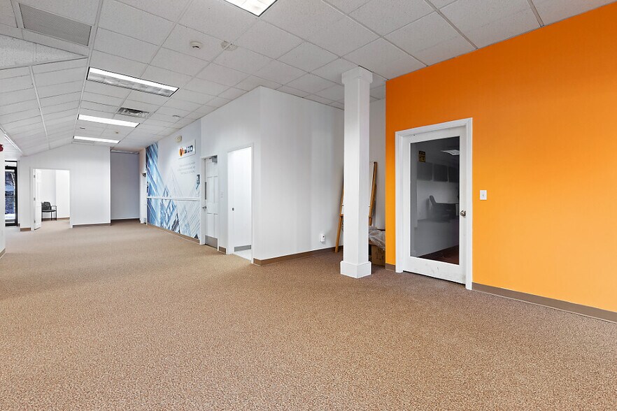 More Photos Of 4 Industrial Pky, Brunswick Manufacturing For Lease