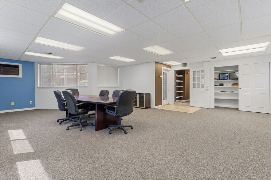 More Photos Of 1830 17th St, Boulder Office Residential For Sale