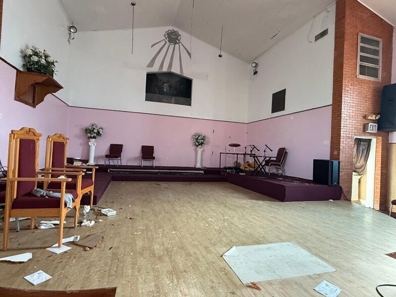 More Photos Of 3524 Lasalle St, New Orleans Religious Facility For Sale