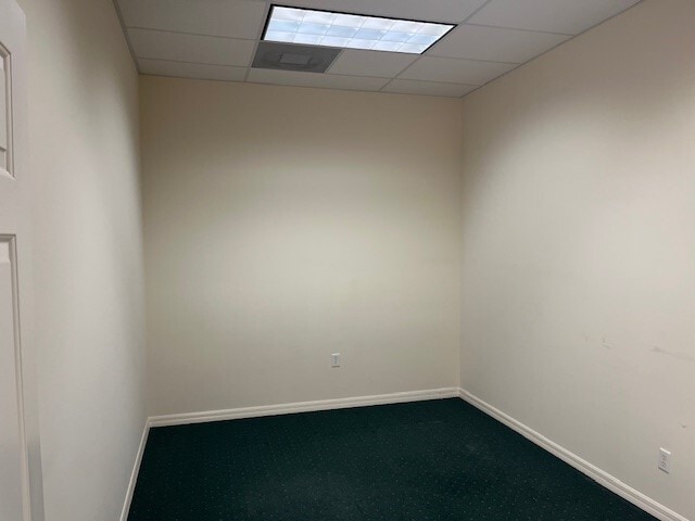 More Photos Of 9015 Americana Rd, Vero Beach Medical For Lease
