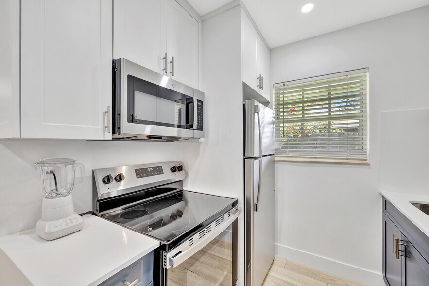 More Photos Of 934 NW 4th Ave, Fort Lauderdale Apartments For Sale