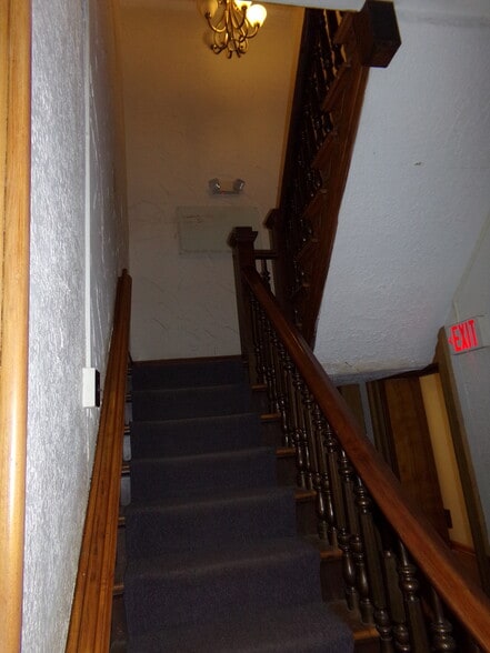 More Photos Of 721 Lincoln Way E, Massillon Office Residential For Sale