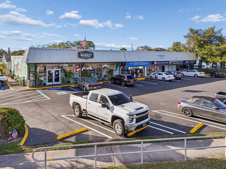 More Photos Of 510-520 Indian Rocks Rd, Largo Unknown For Lease