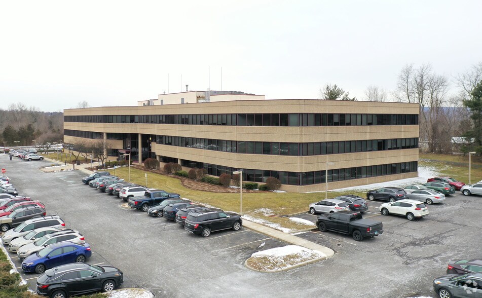 More Photos Of 530 Preston Ave, Meriden Unknown For Lease