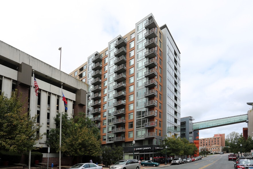 Primary Photo Of 8710 Cameron St, Silver Spring Apartments For Lease