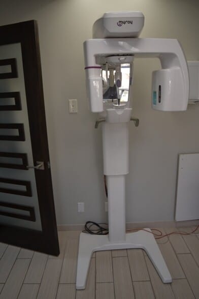 More Photos Of 1577 E Chevy Chase Dr, Glendale Medical For Lease