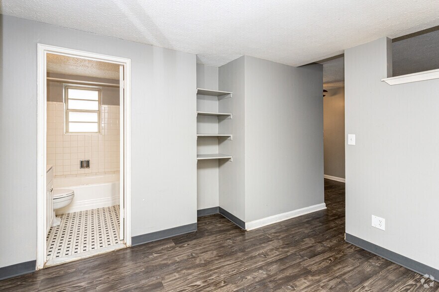 More Photos Of 512 W Ormsby Ave, Louisville Apartments For Sale